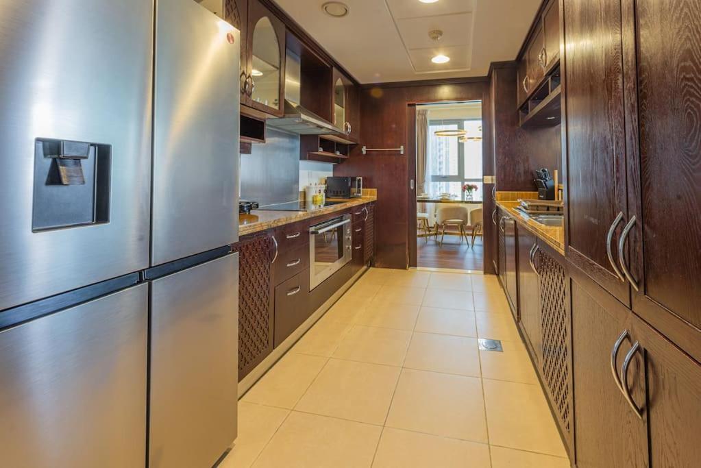 First Class 3br With Full Burj Khalifa View अपार्टमेंट Dubai